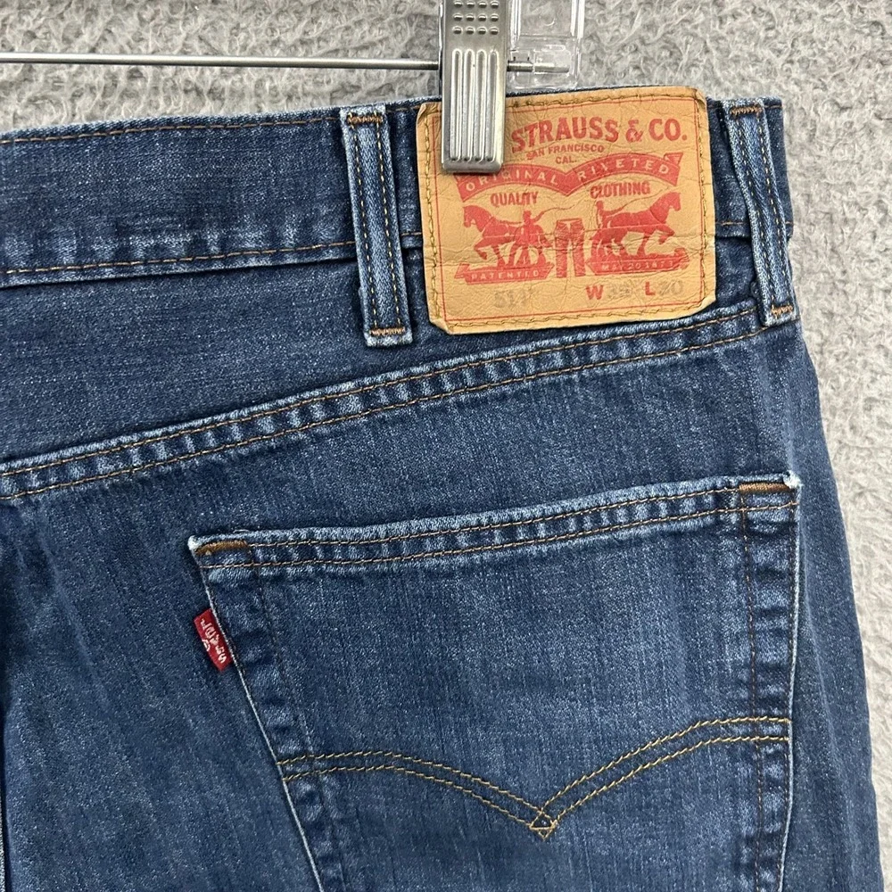 Levis Jeans Mens 38x30 Blue Denim 514 Straight Medium Wash America Red Tab Adult